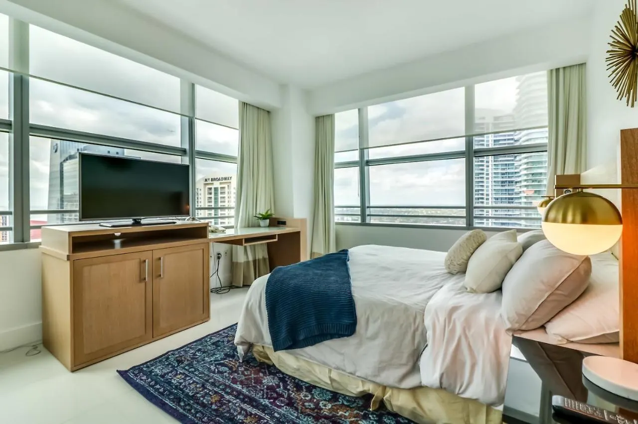 Ferienhaus Luxury 3 Bedroom Full Service *