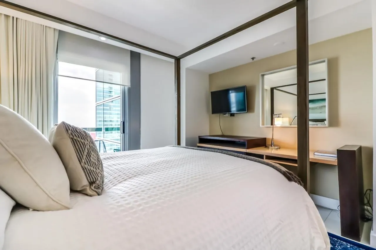 Luxury 3 Bedroom Full Service Ferienhaus