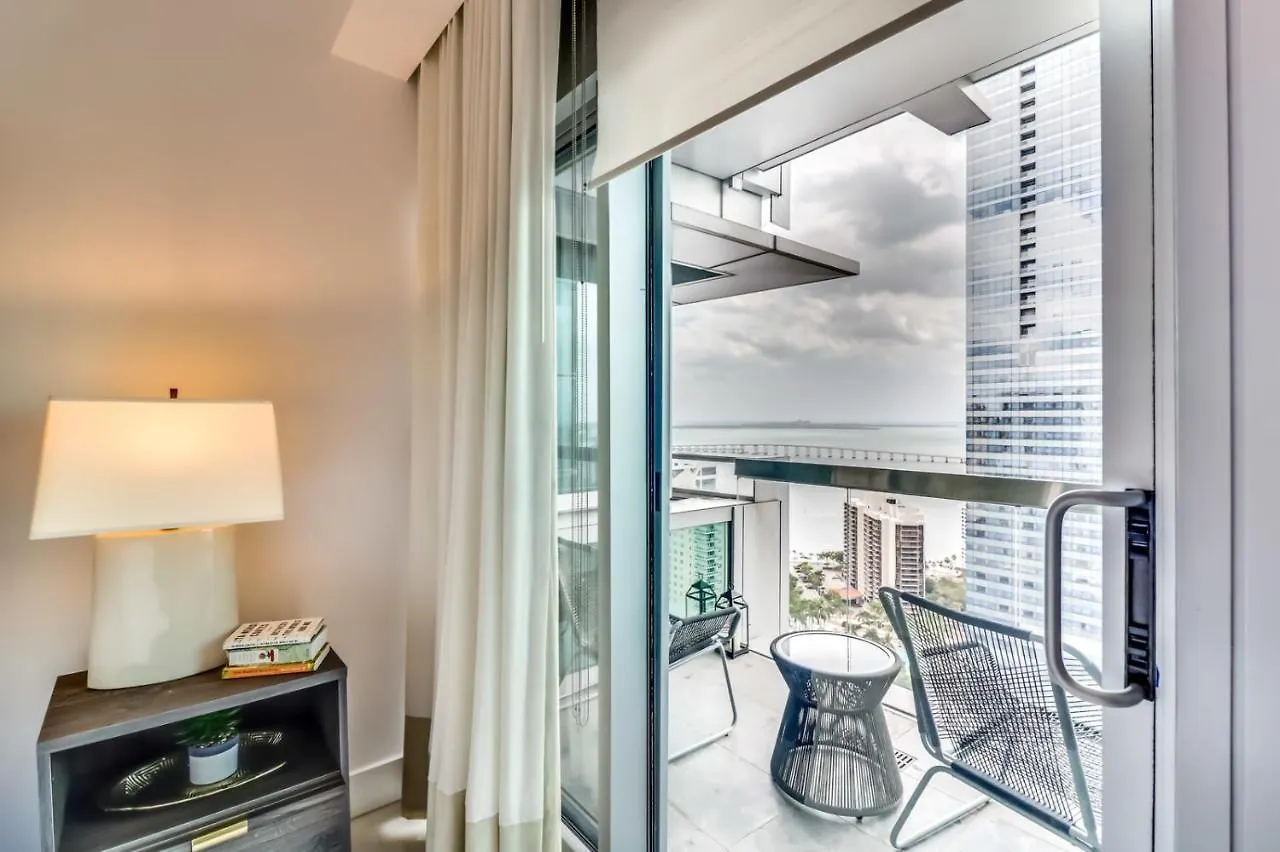 Luxury 3 Bedroom Full Service Ferienhaus *