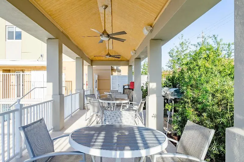 Candlewood Miami Intl Airport - 36th St By Ihg Hotel Miami Springs