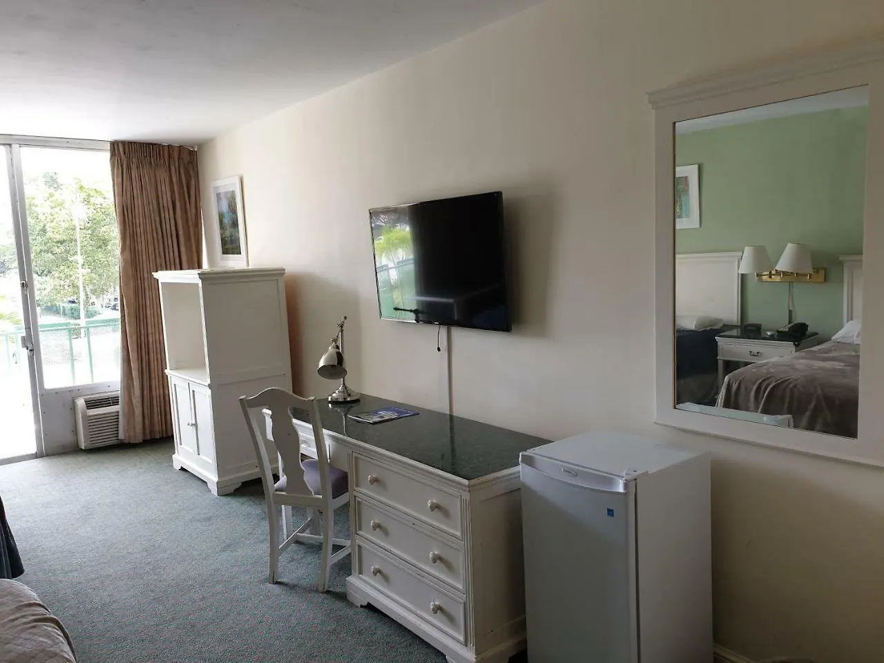 Chateaubleau Coral Gables
