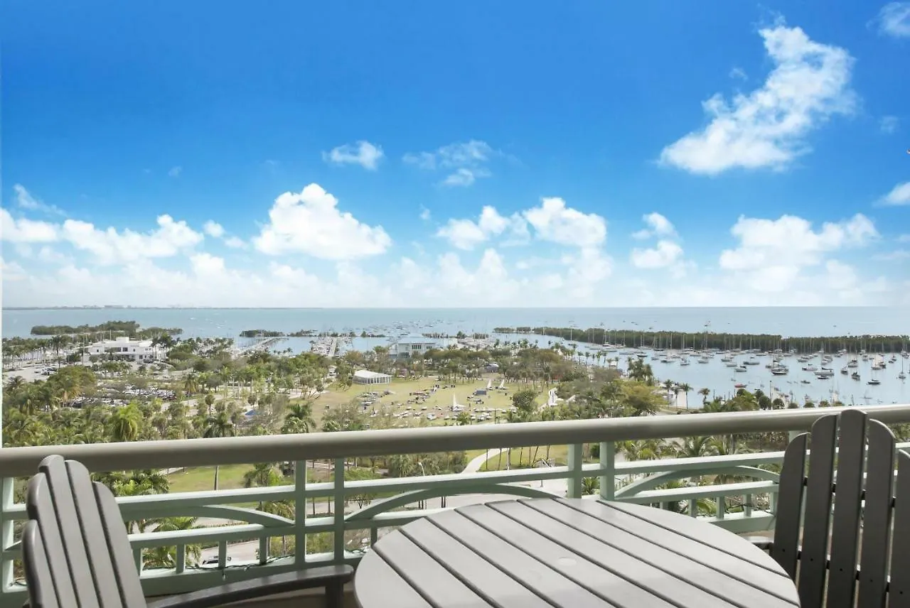 מלון The Ritz-carlton Coconut Grove, מיאמי