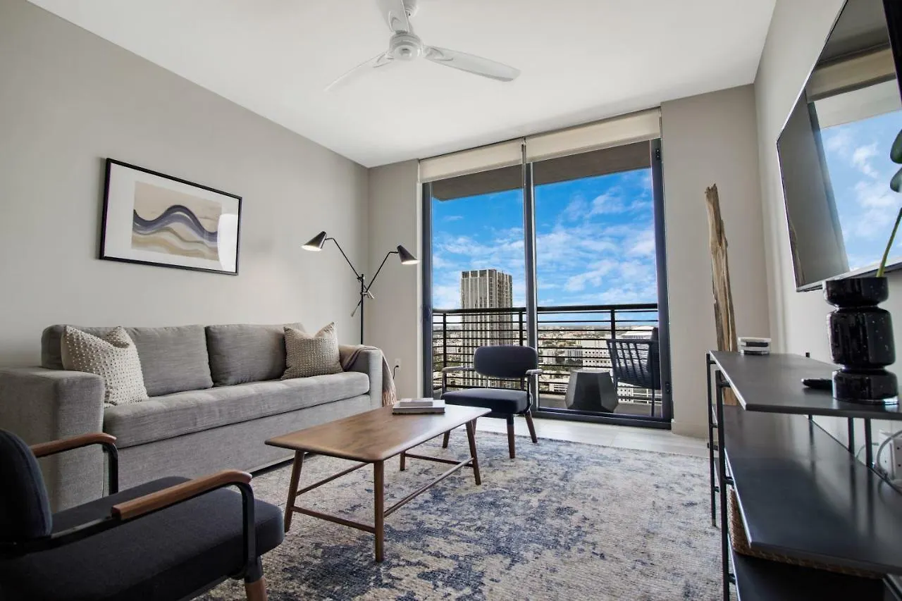 Ξενοδοχείο με διαμερίσματα Mint House Downtown 4*