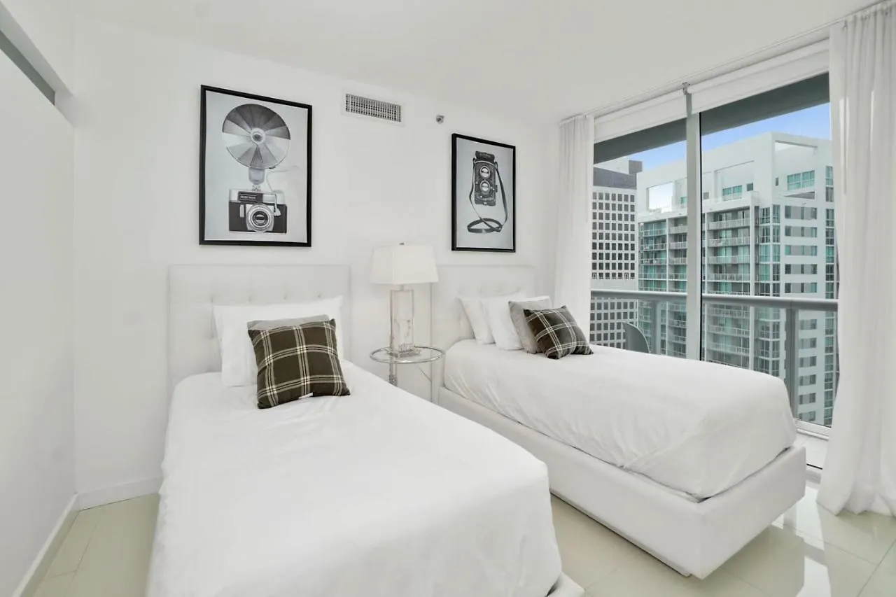 Sonder — Icon Brickell Aparthotel