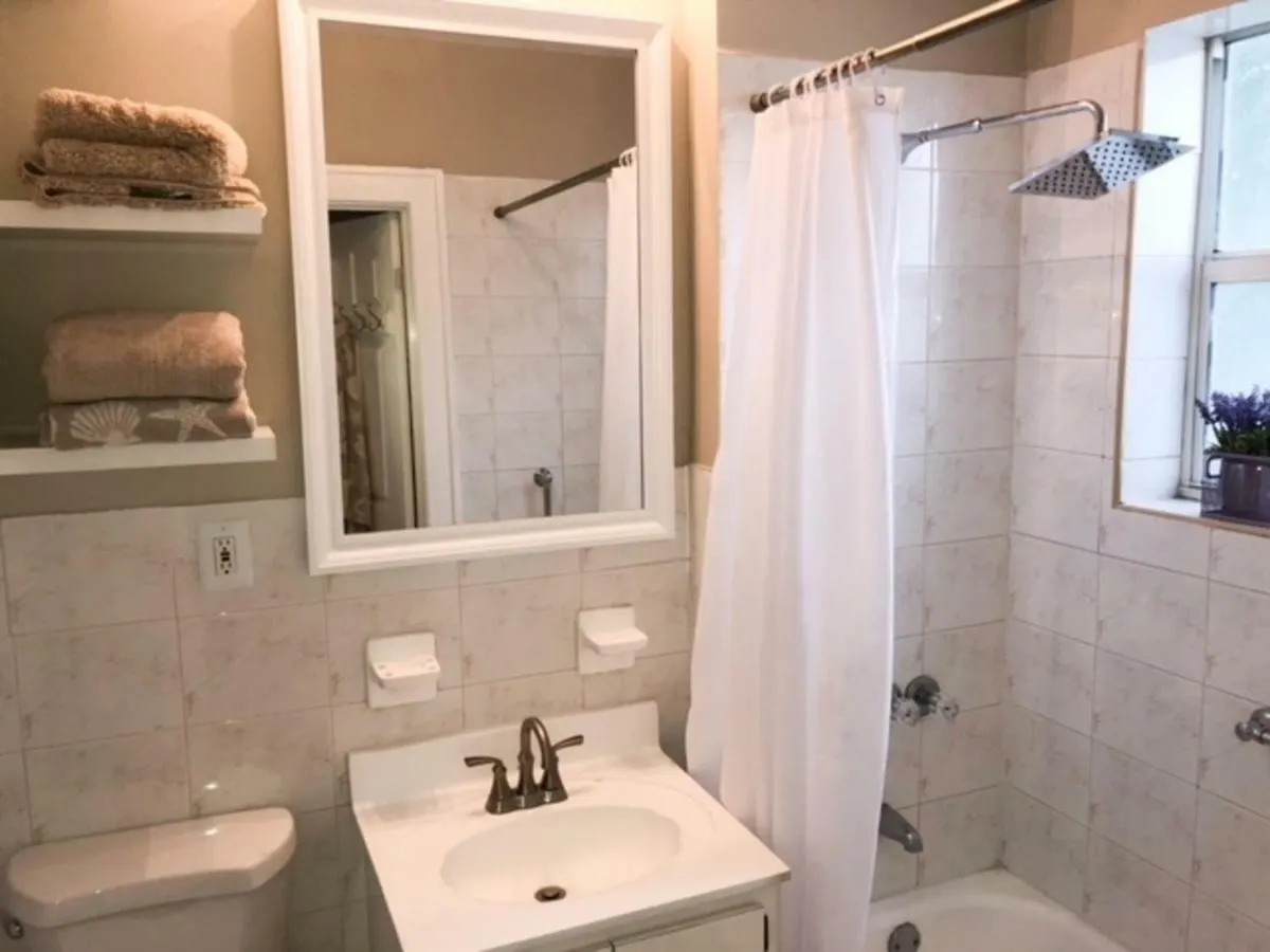 Modern 2/1 Near Midtown And Beaches 公寓 迈阿密