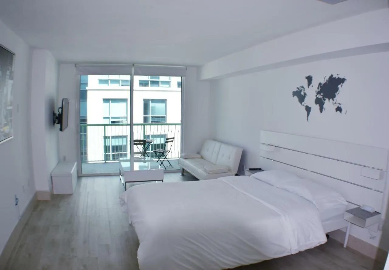 Centric Modern, Stylish Brickell / + Free Parking *