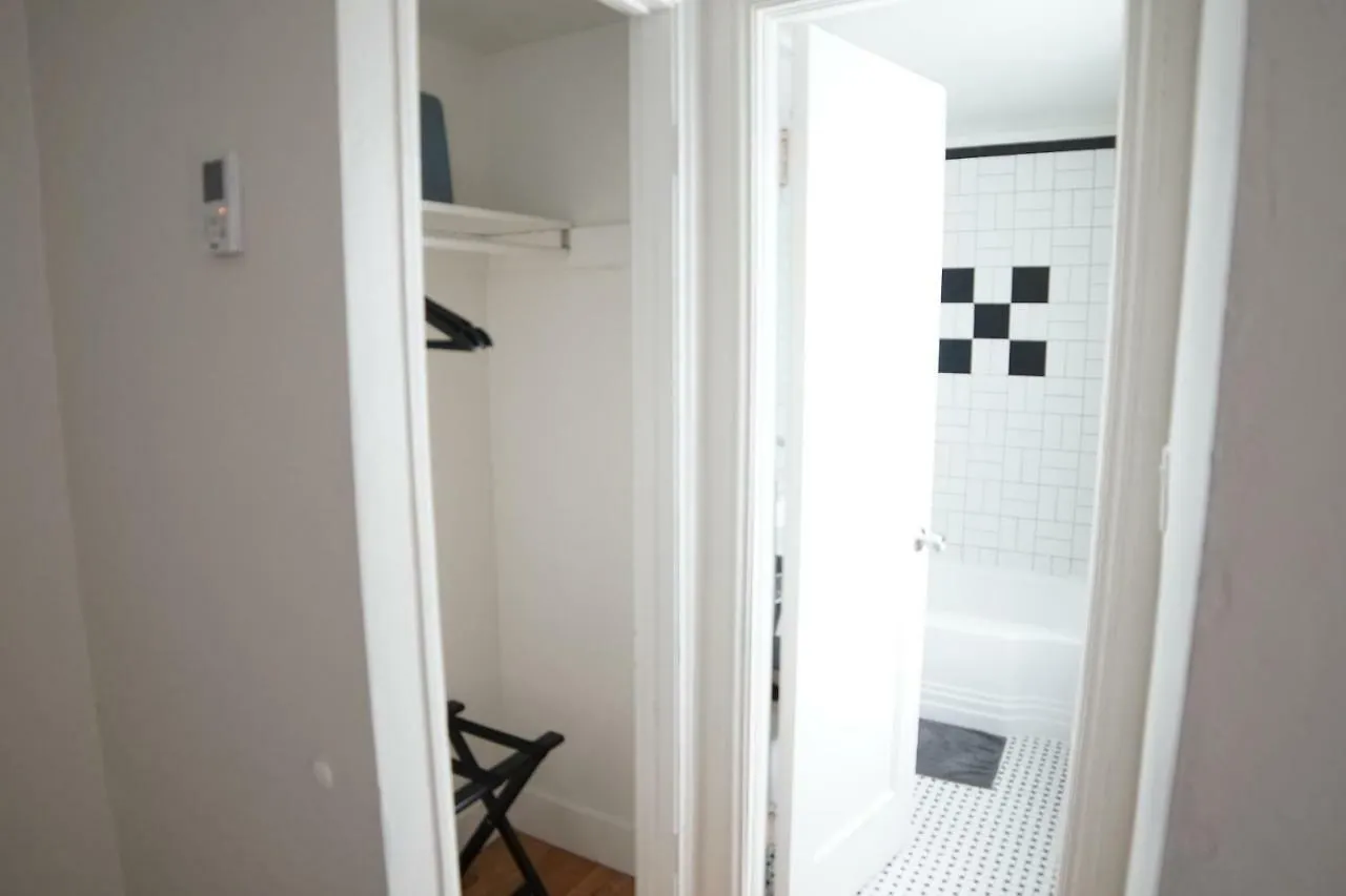 Inn The Copper Door 3*