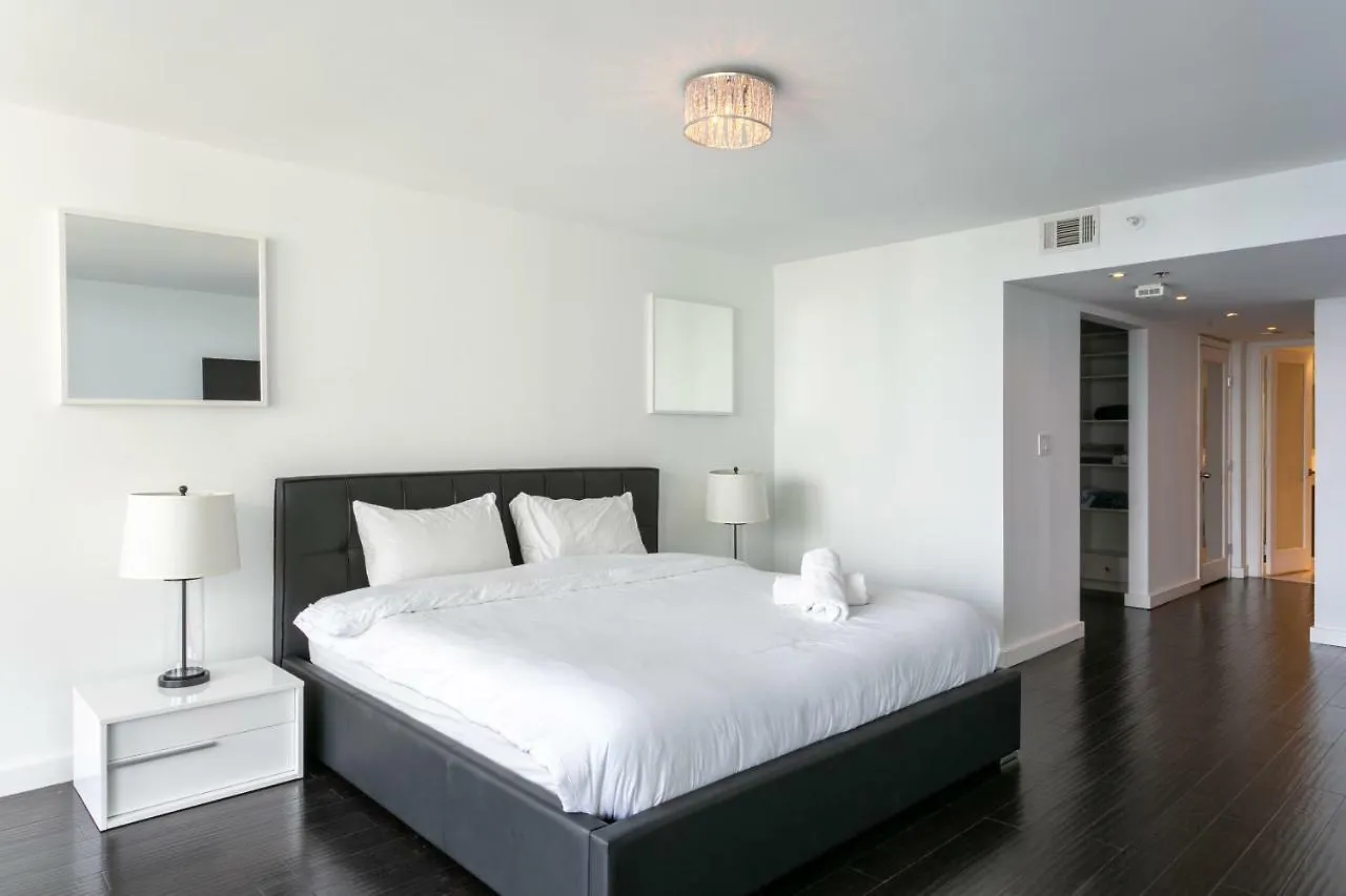 Apartment Cozy Oceanview Retreat On The Bay