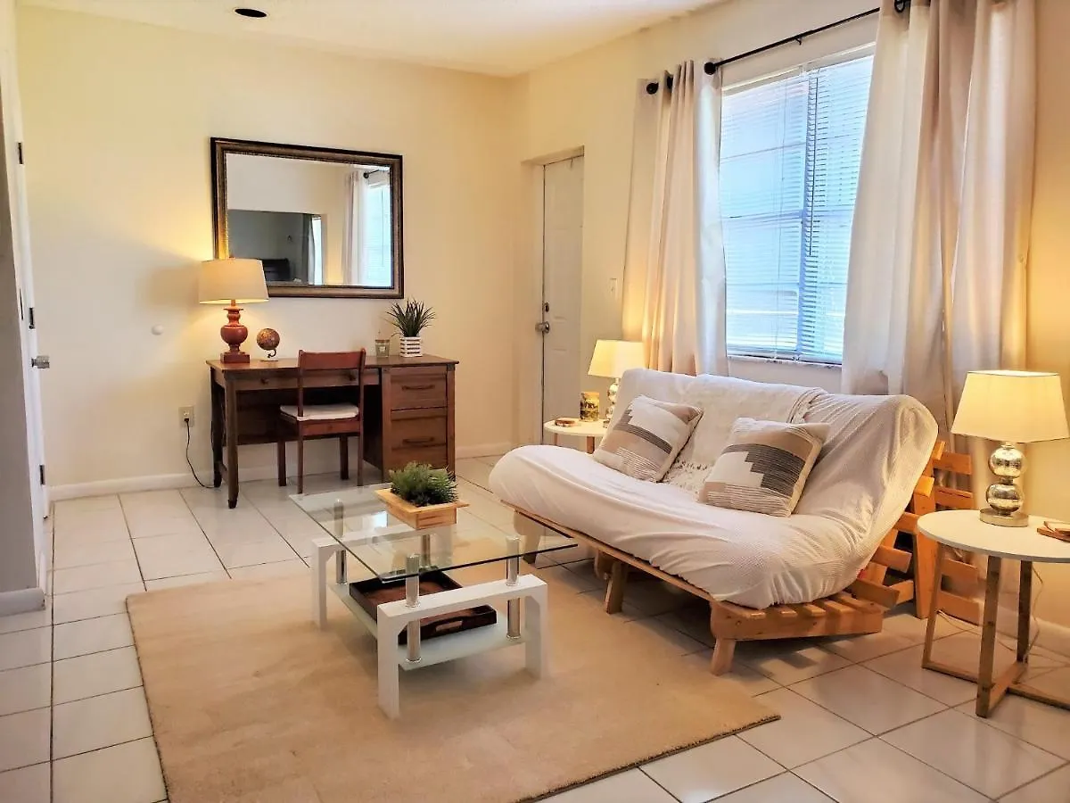 Self Check-in Suites Near Coral Gables Miami