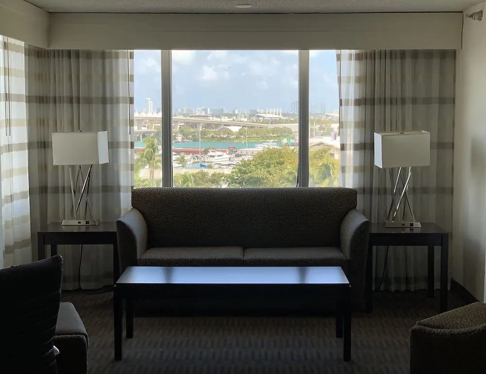 Port Of Miami-downtown By Ihg 3*