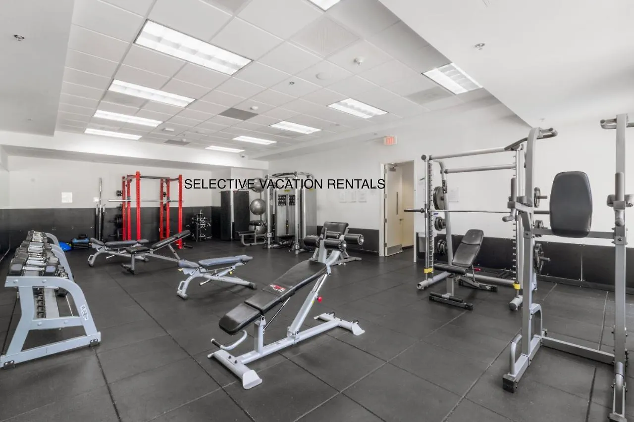 Downtown Brickell Popular 4 Bedrooms Bayview Apartment *