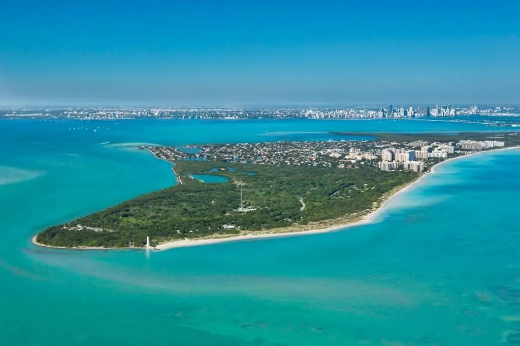 Gorgeous Beachy Chic In Key Biscayne Apartamento