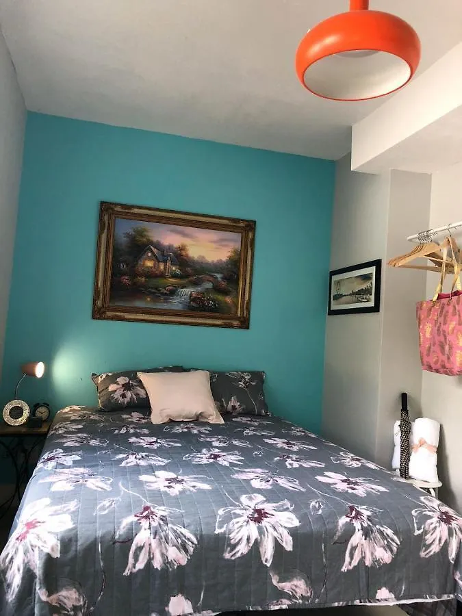 Δωμάτια σε οικογενειακή κατοικία Cozy Aqua Private With Parking Μαϊάμι