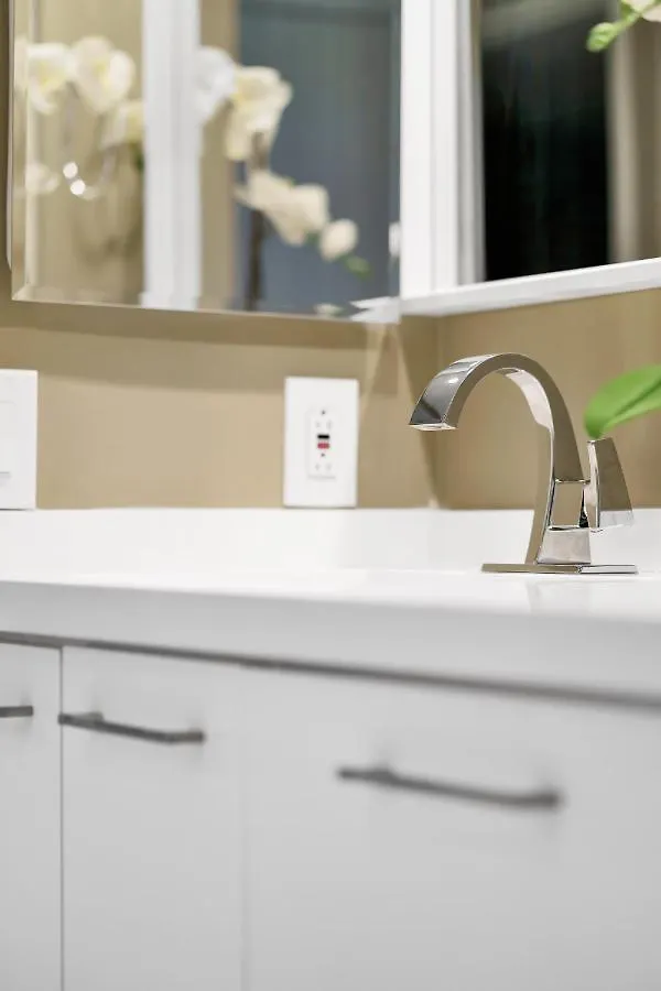 Newly Remodeled - Key Colony Апартаменты *