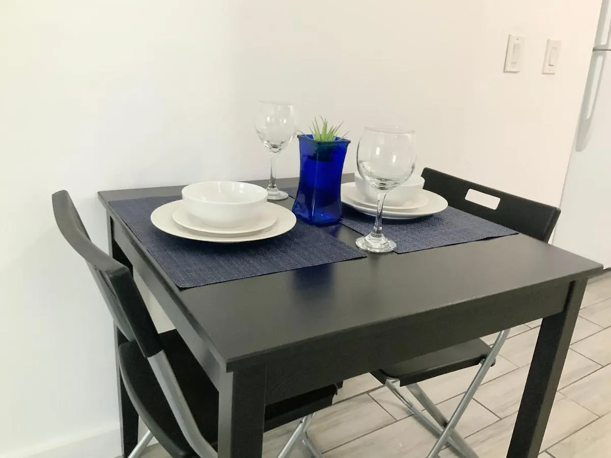 Adorable Private In The Heart Of Miami! Apartment Miami