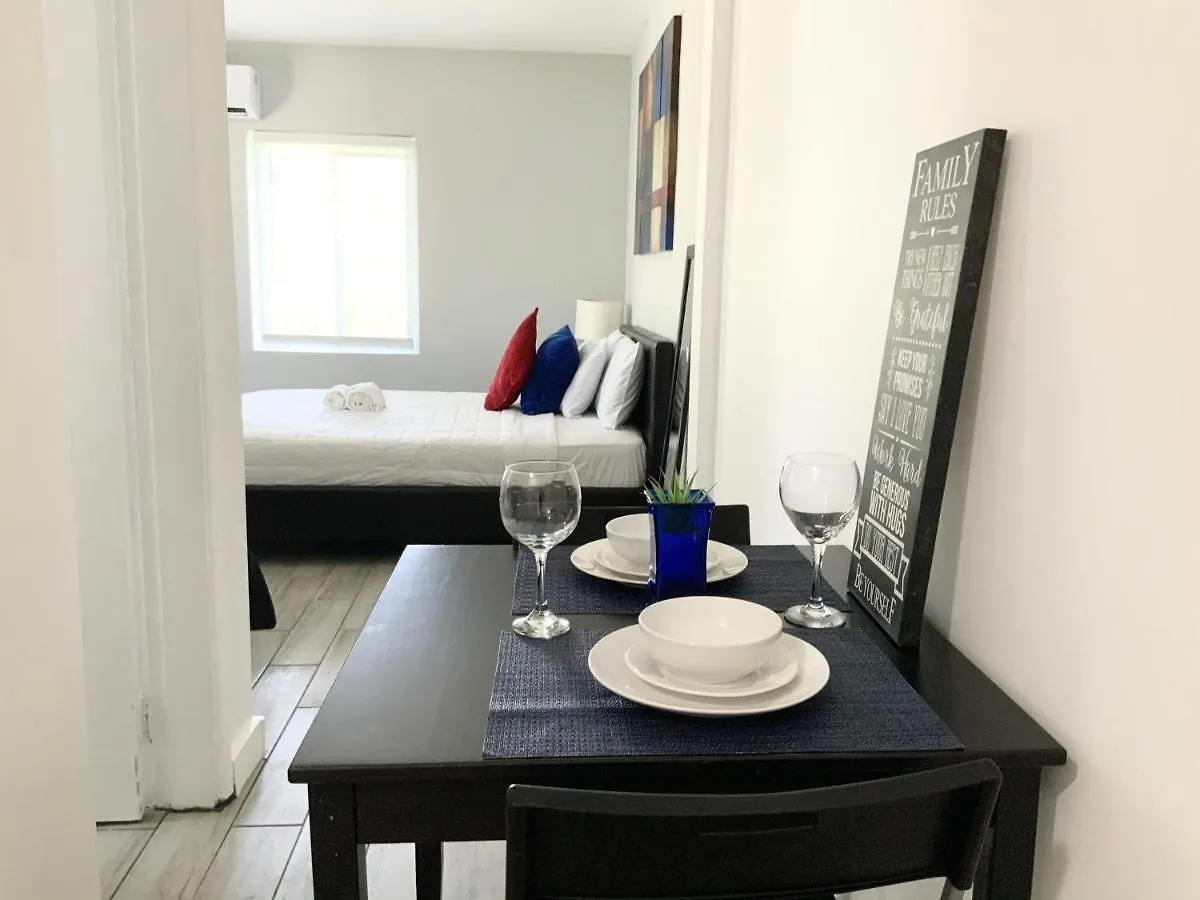 Adorable Private In The Heart Of Miami! Miami