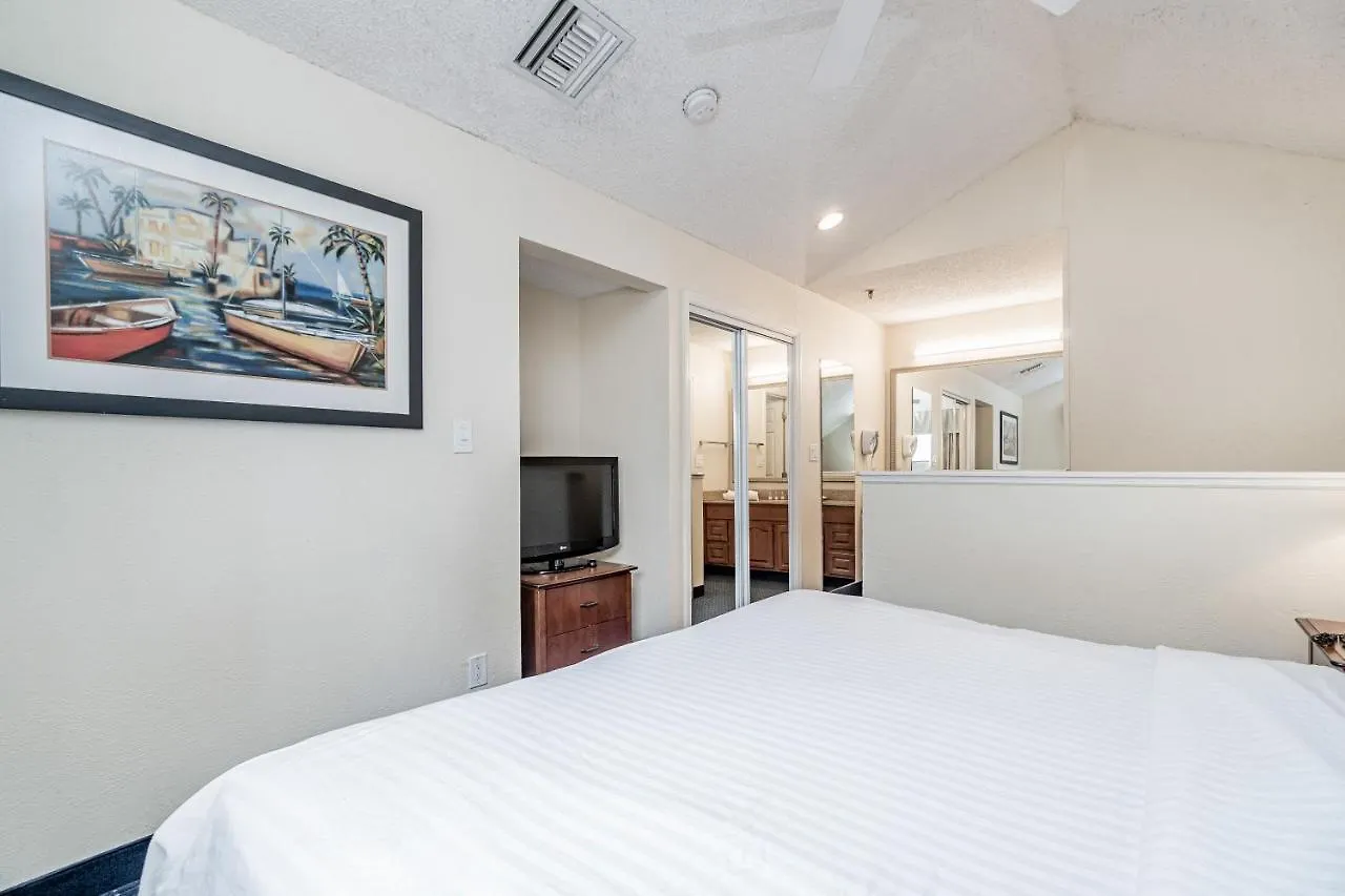 & Miami Airport West Hotel