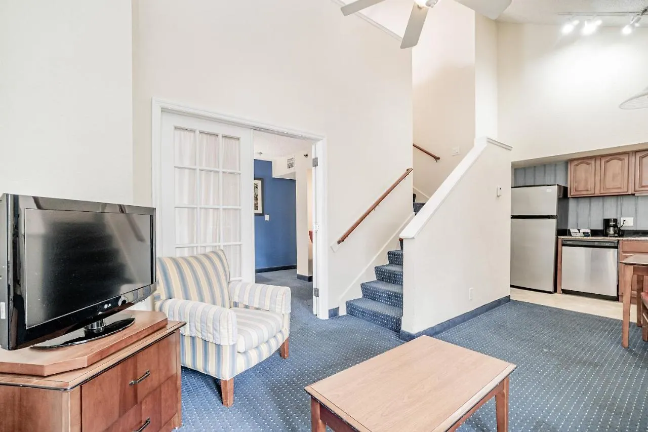 Hotel & Miami Airport West *