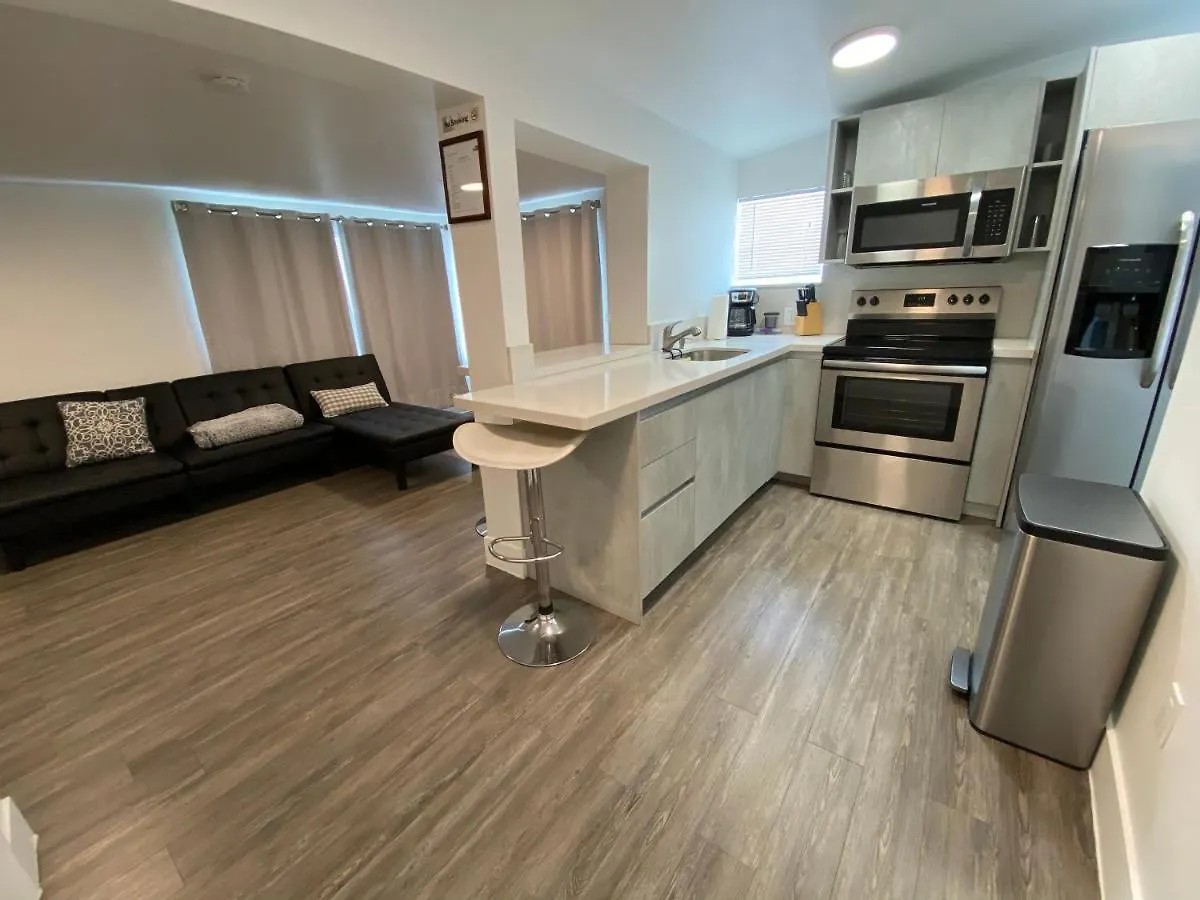 Apartment Cottages Near Fiu Miami
