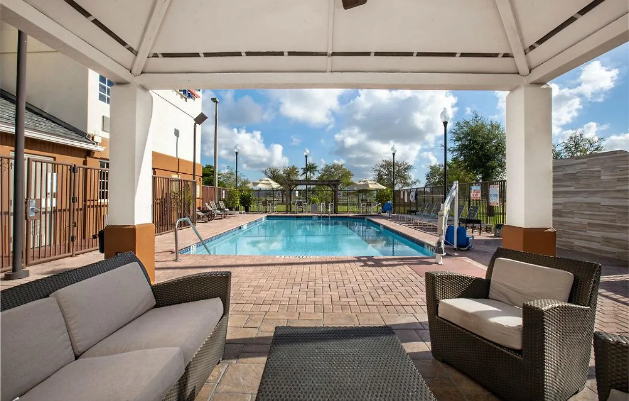 Sonesta Simply Miami Airport