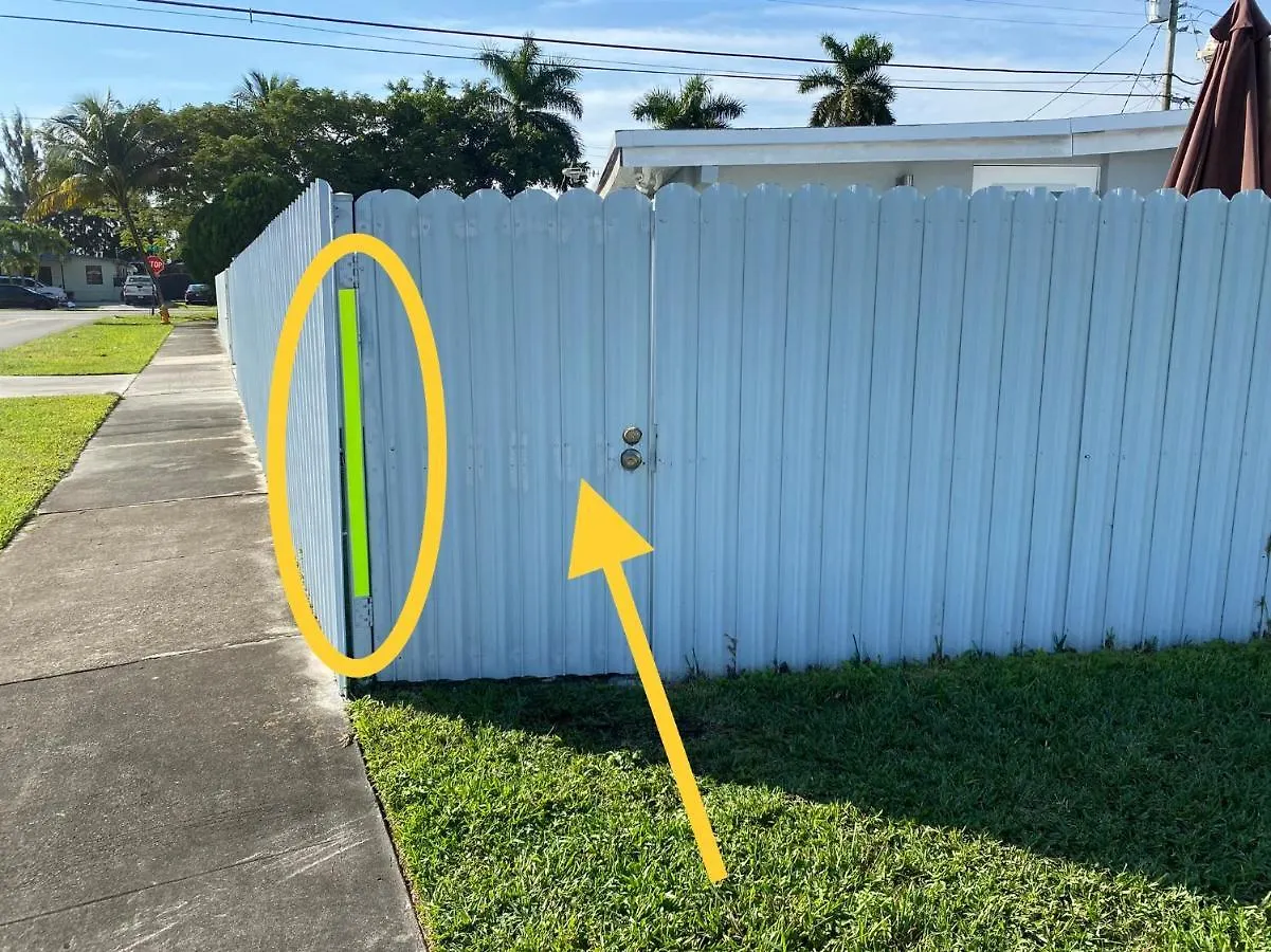 Cottages Near Fiu * Miami