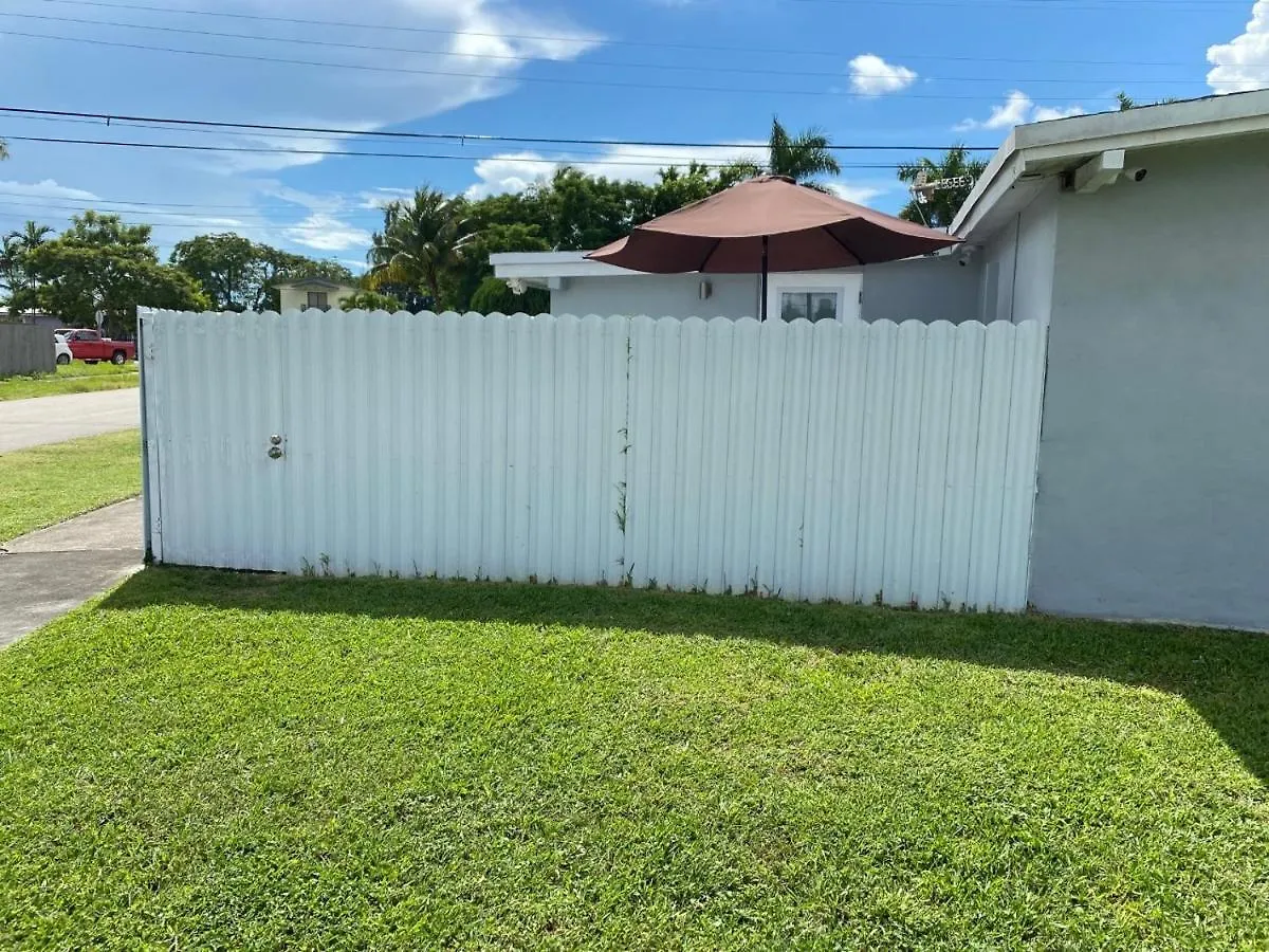 Cottages Near Fiu Apartment Miami