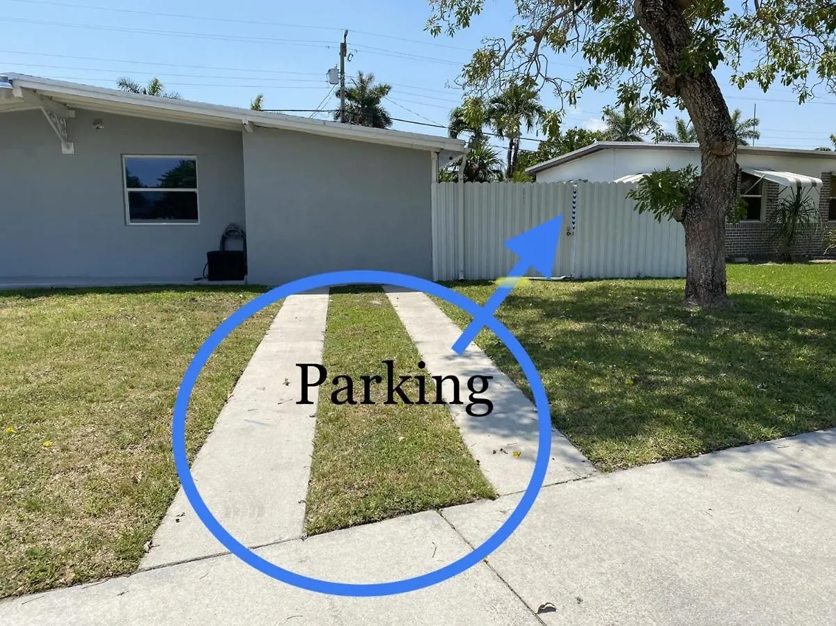 Apartment Cottages Near Fiu