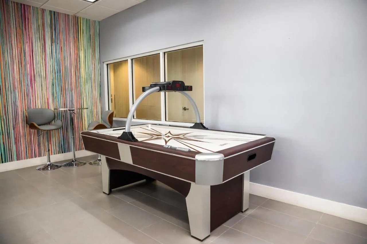 High Rise Brickell Modern Apartment