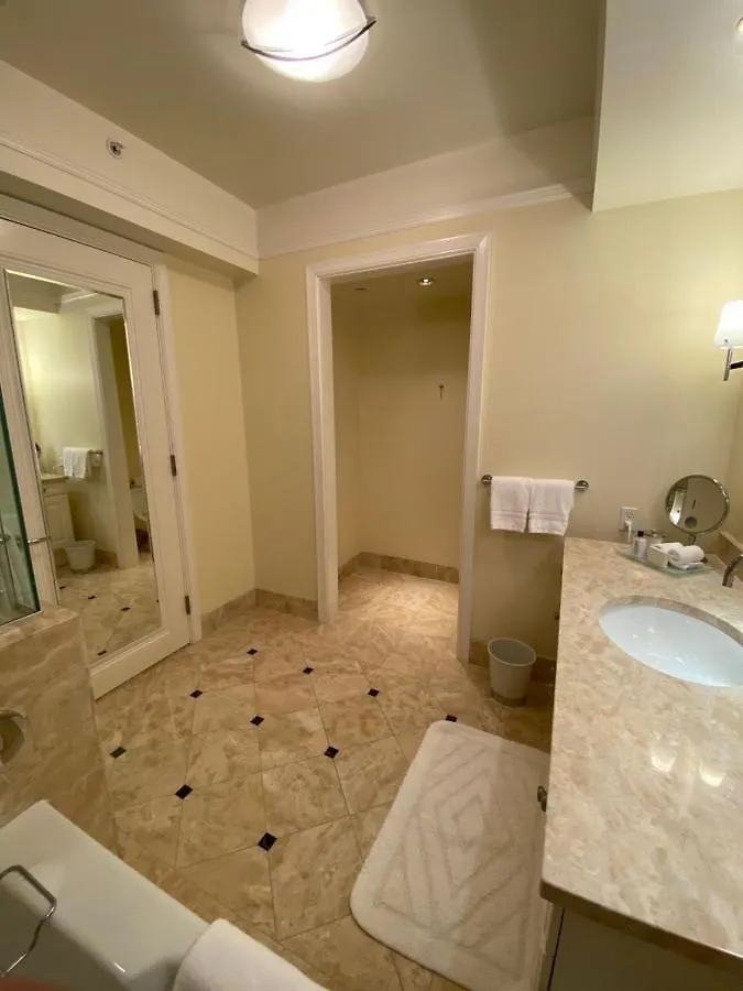 公寓式酒店 Private At Four Seasons Brickell 5*