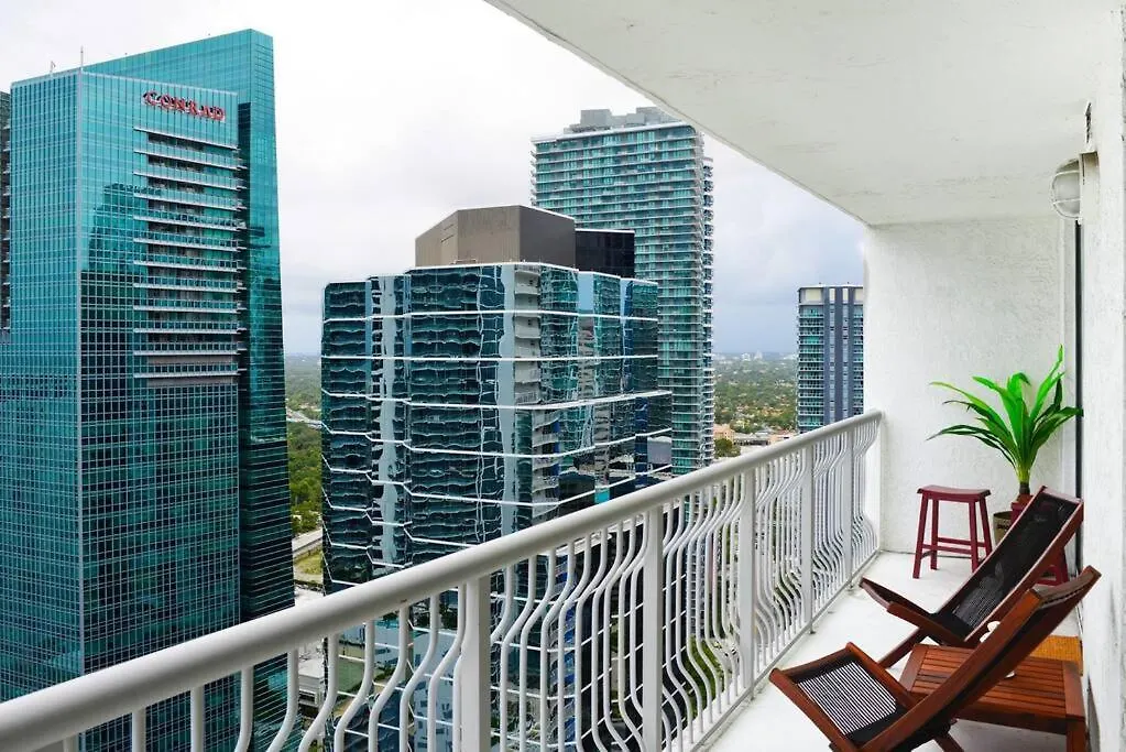 Luxury 2 Bedroom At Brickell With Pool *