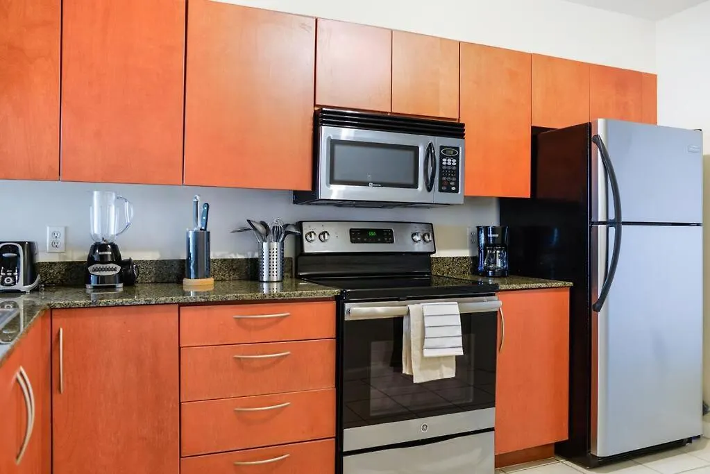 Luxury 2 Bedroom At Brickell With Pool *