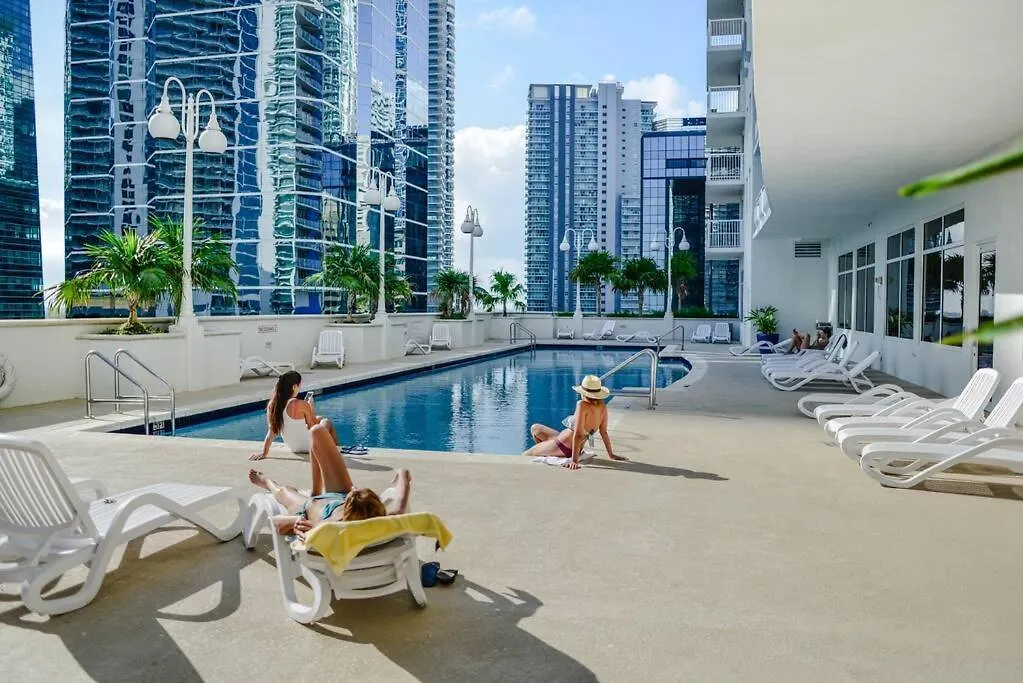 Apartment Luxury 2 Bedroom At Brickell With Pool
