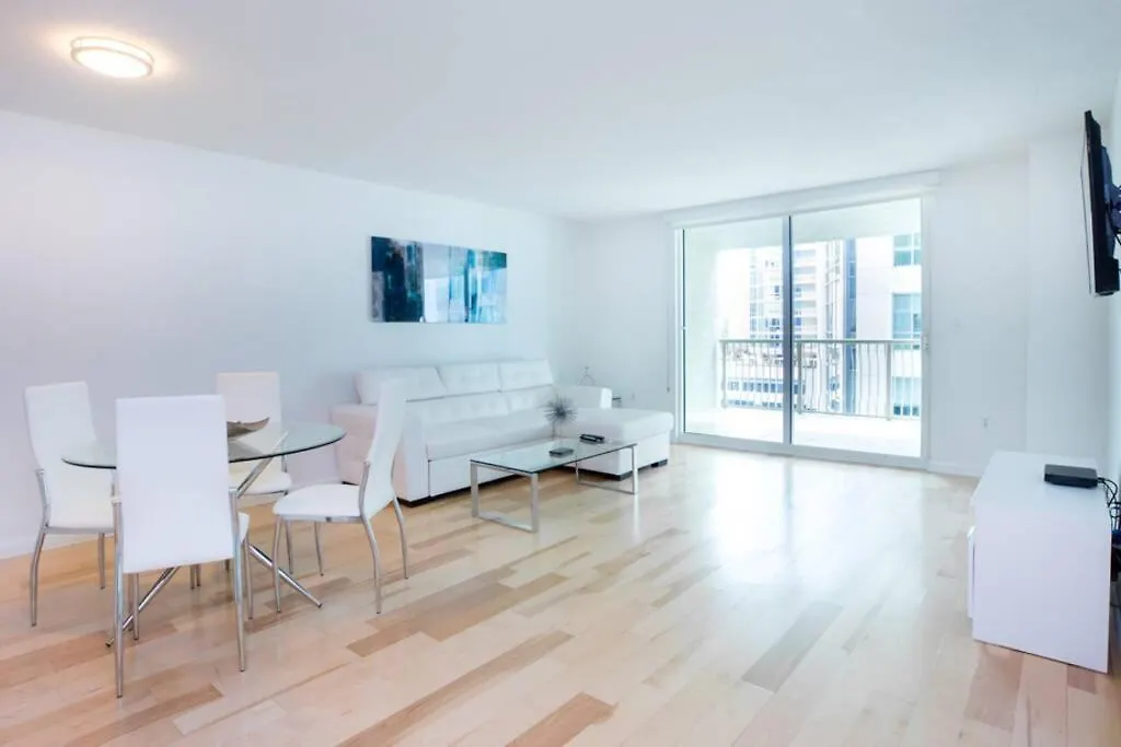 Luxury & Huge At Brickell, Free Parking, 6 Guests Daire