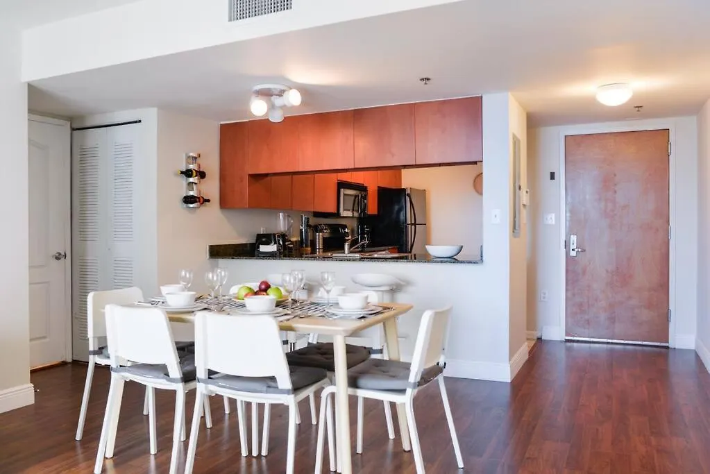 Apartment Luxury 2 Bedroom At Brickell With Pool