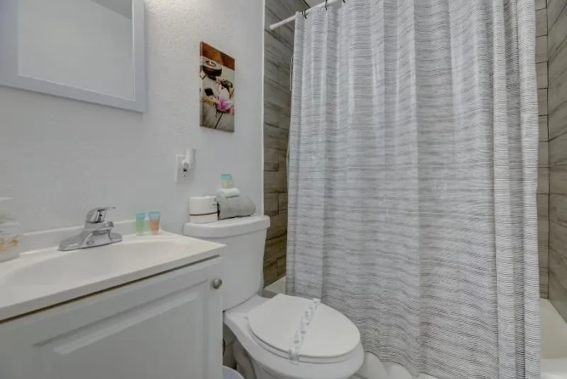 Adorable Private In The Heart Of Miami! Apartment *