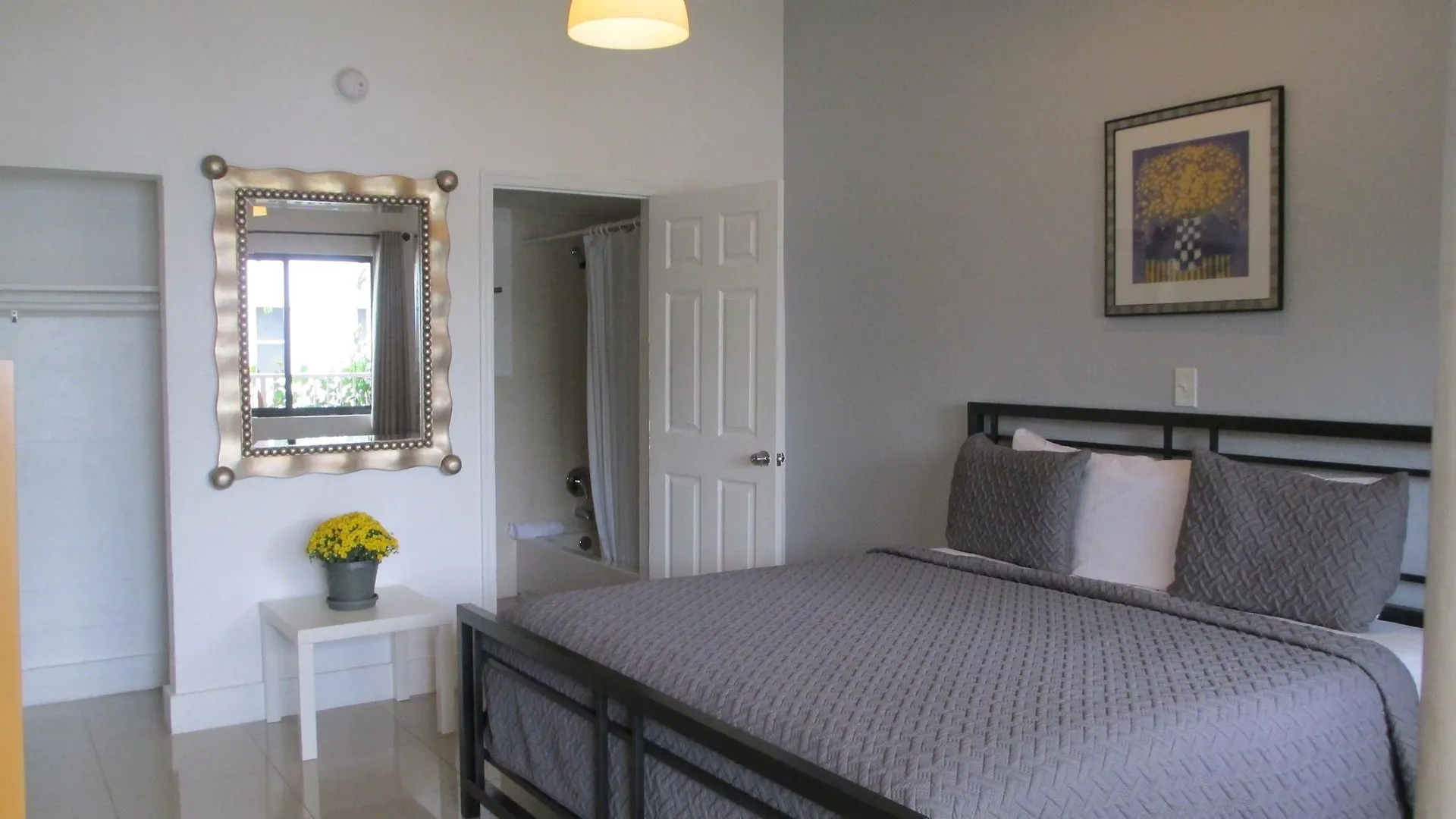 Shalimar Motel