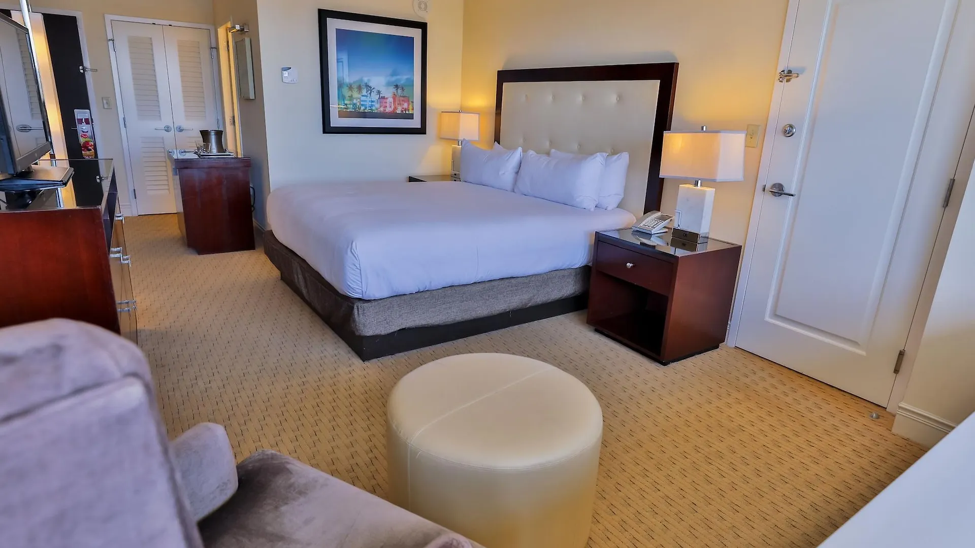 Hilton Airport Blue Lagoon