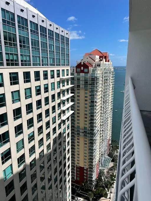 1bd With Free Parking And Amazing View