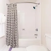 Camden Brickell 3*