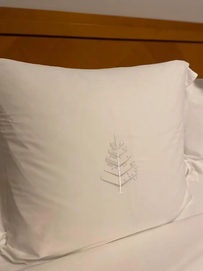 Four Seasons - Luxury Private Residences Aparthotel 5*