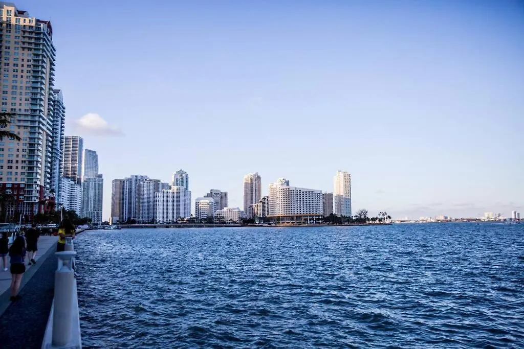 4br With Bay View At Brickell, Free Parking Apartment