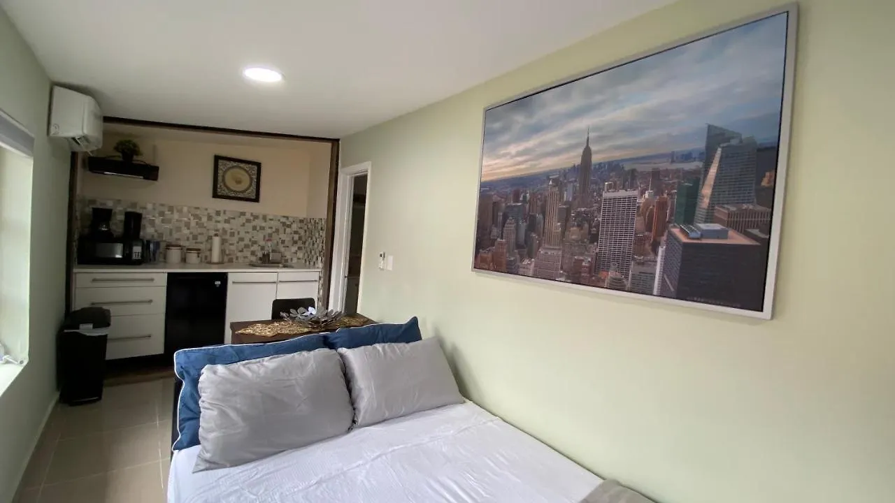 Host4u Vacation Holiday home Miami