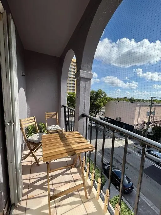 公寓 Reach-miami Hosting: Luxury Near Brickell *