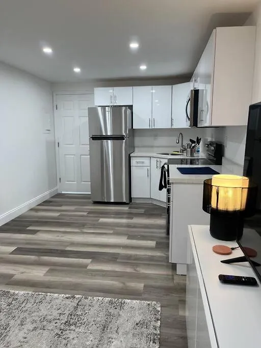 Reach-miami Hosting: Luxury Near Brickell 迈阿密
