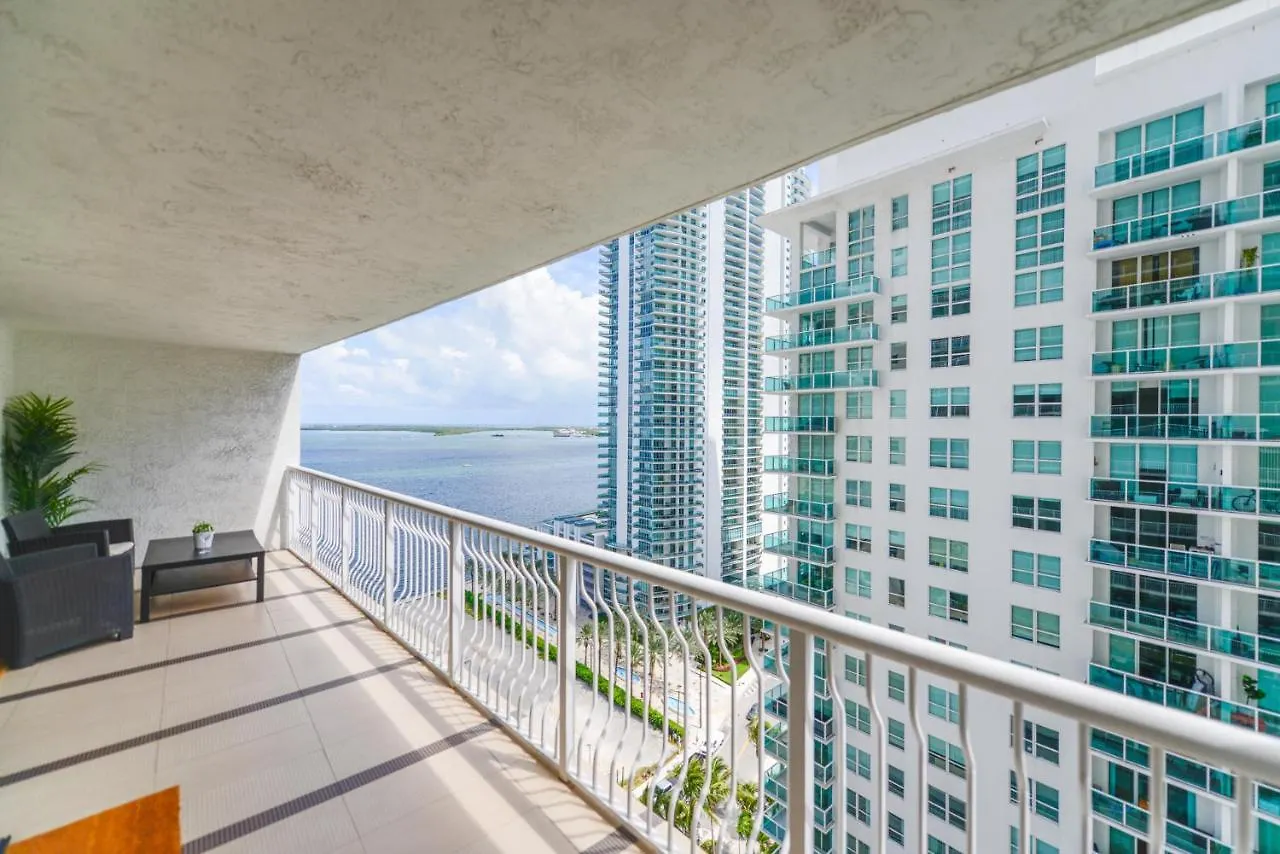 Wonderful In Brickell With Pool And Gym *