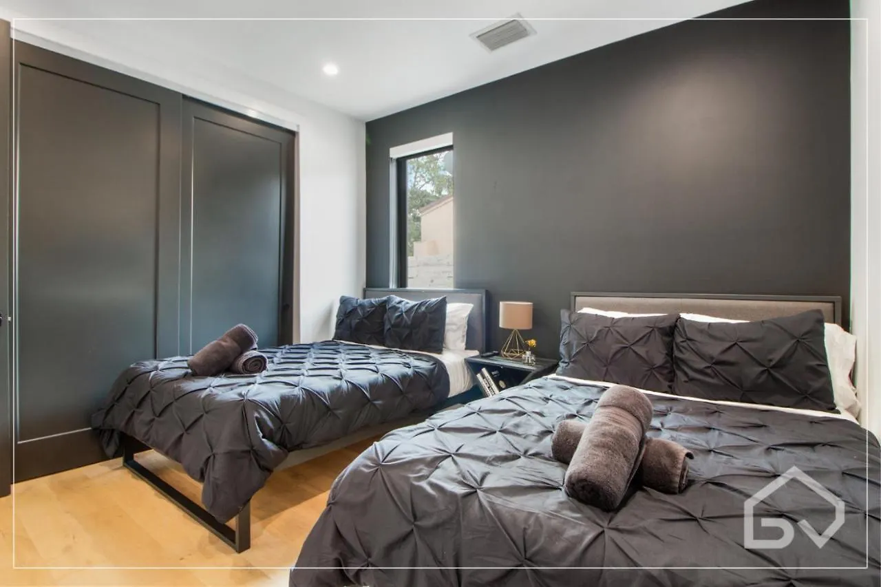 Noir Design District 4br & 2ba Sleeps 14 With Grill, Pool Table, Pool & ヴィラ マイアミ