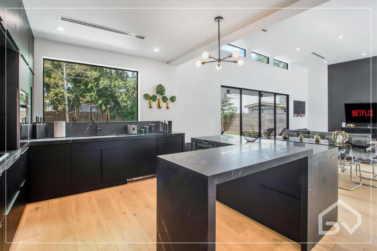 ヴィラ Noir Design District 4br & 2ba Sleeps 14 With Grill, Pool Table, Pool & *
