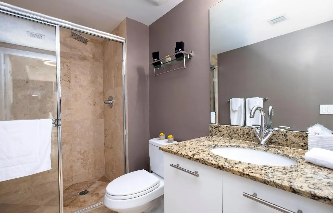 Aparthotel Blue River At Brickell Miami