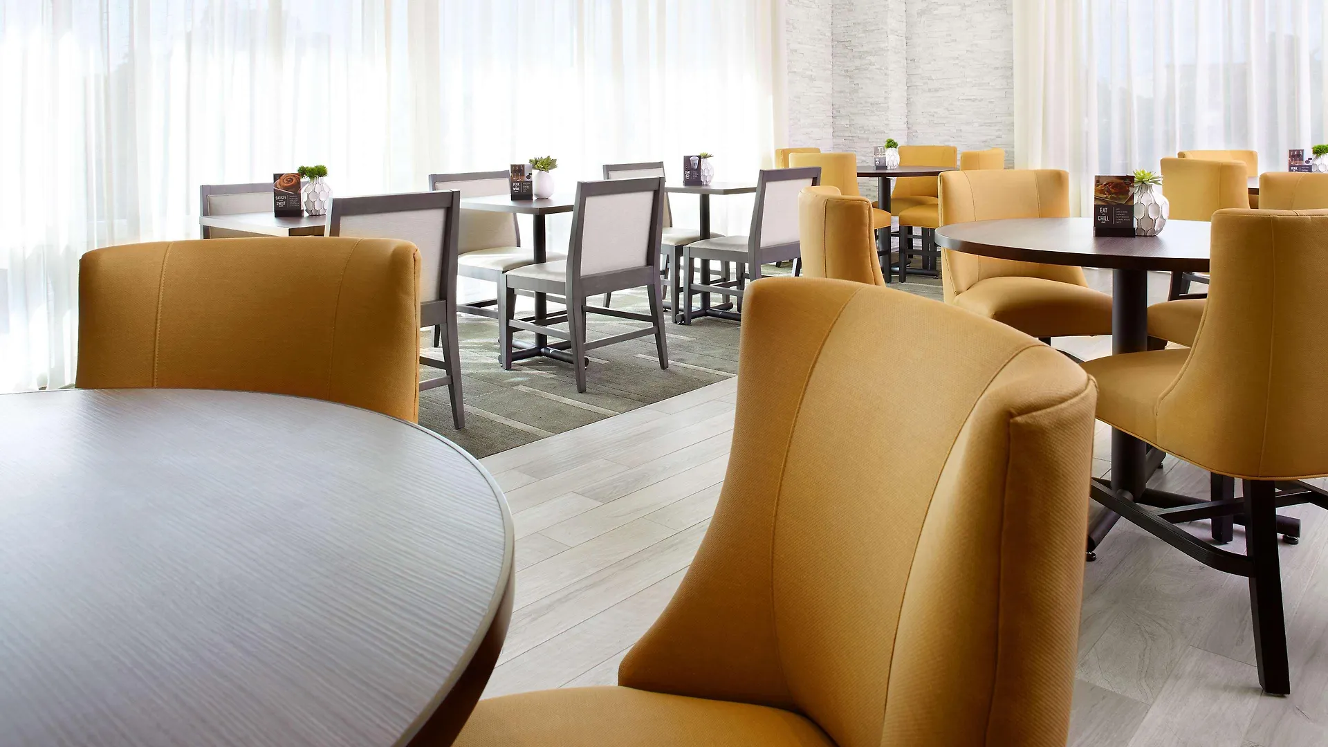 Hyatt Place Miami Airport East 3*