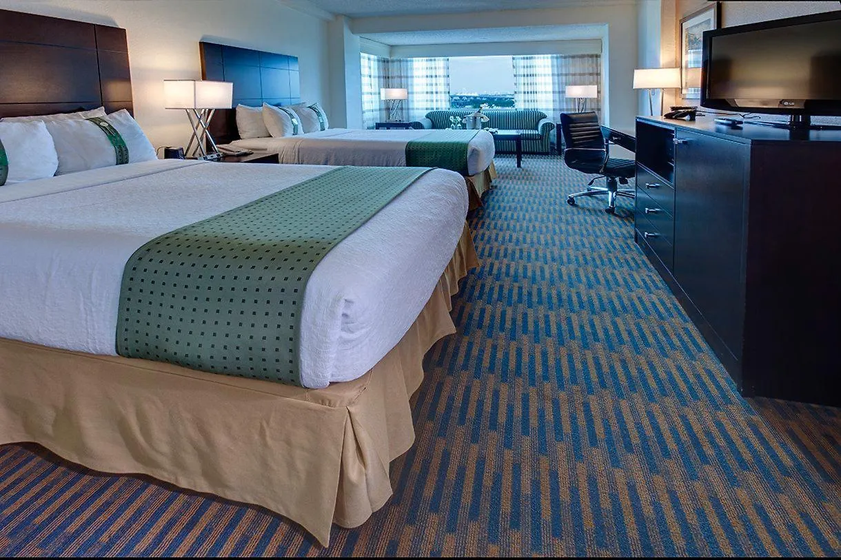 Hotel Port Of Miami-downtown By Ihg